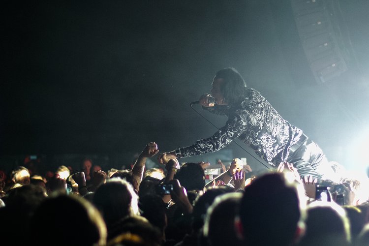 A live performance, photographed from the crowd